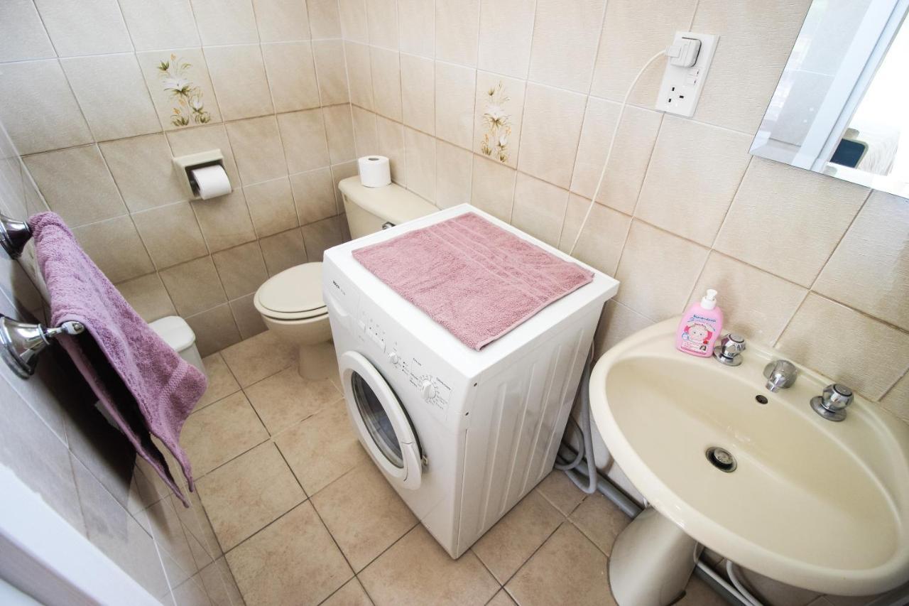 Moon-Light Studio Hotel Larnaca Ngoại thất bức ảnh