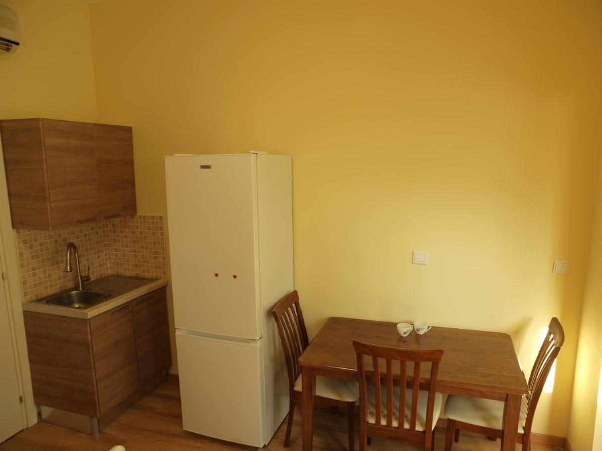 Moon-Light Studio Hotel Larnaca Ngoại thất bức ảnh